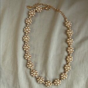 Elegant Gold tone faux Pearl Flower Necklace